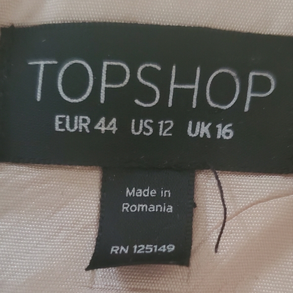 TOPSHOP -size 12 - women blouse - short sleeves cropped - Picture 5 of 10
